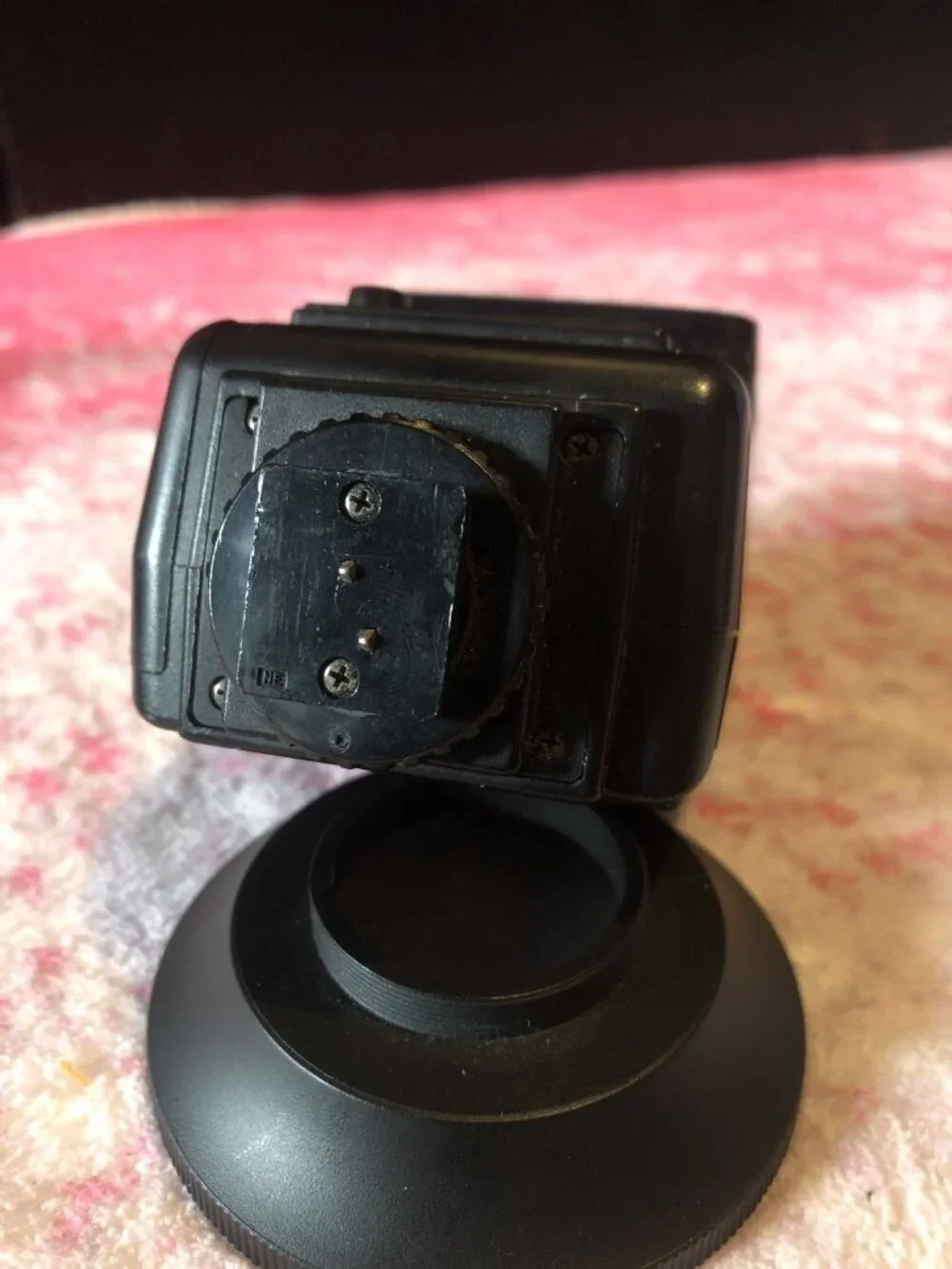 Sunpak Auto 821,4 AA Battery Operated Camera Flash Mount Unit - Tested & Working